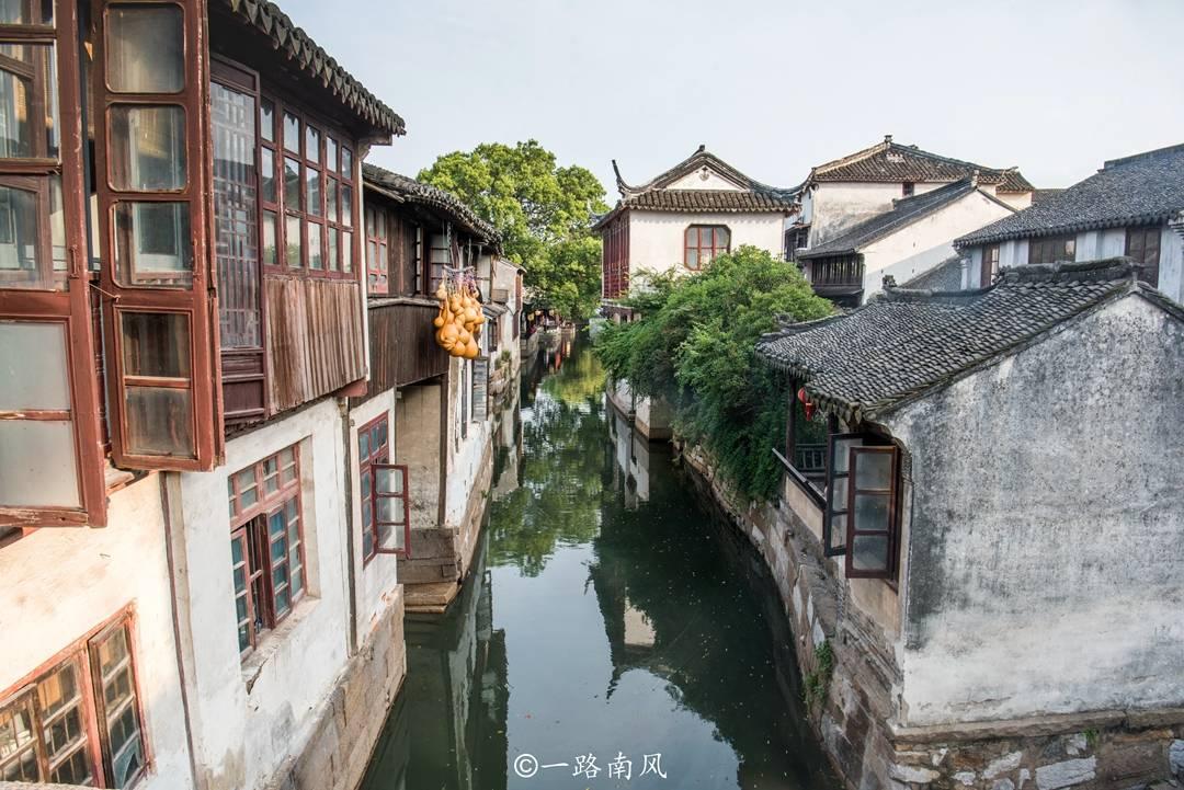 摩娜时尚博客
